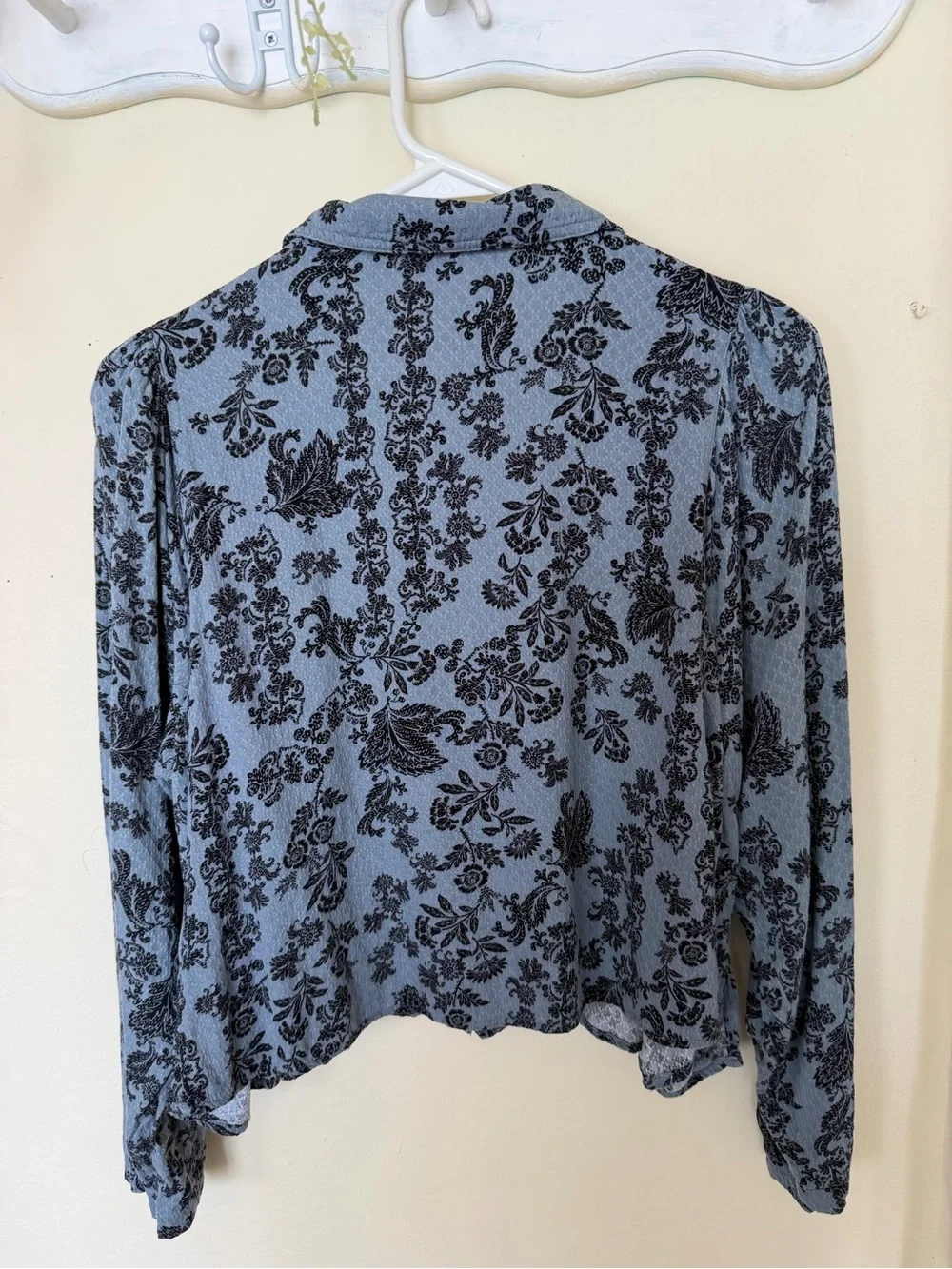 Intimately Free People Blue Button-Front Floral Print Shirt